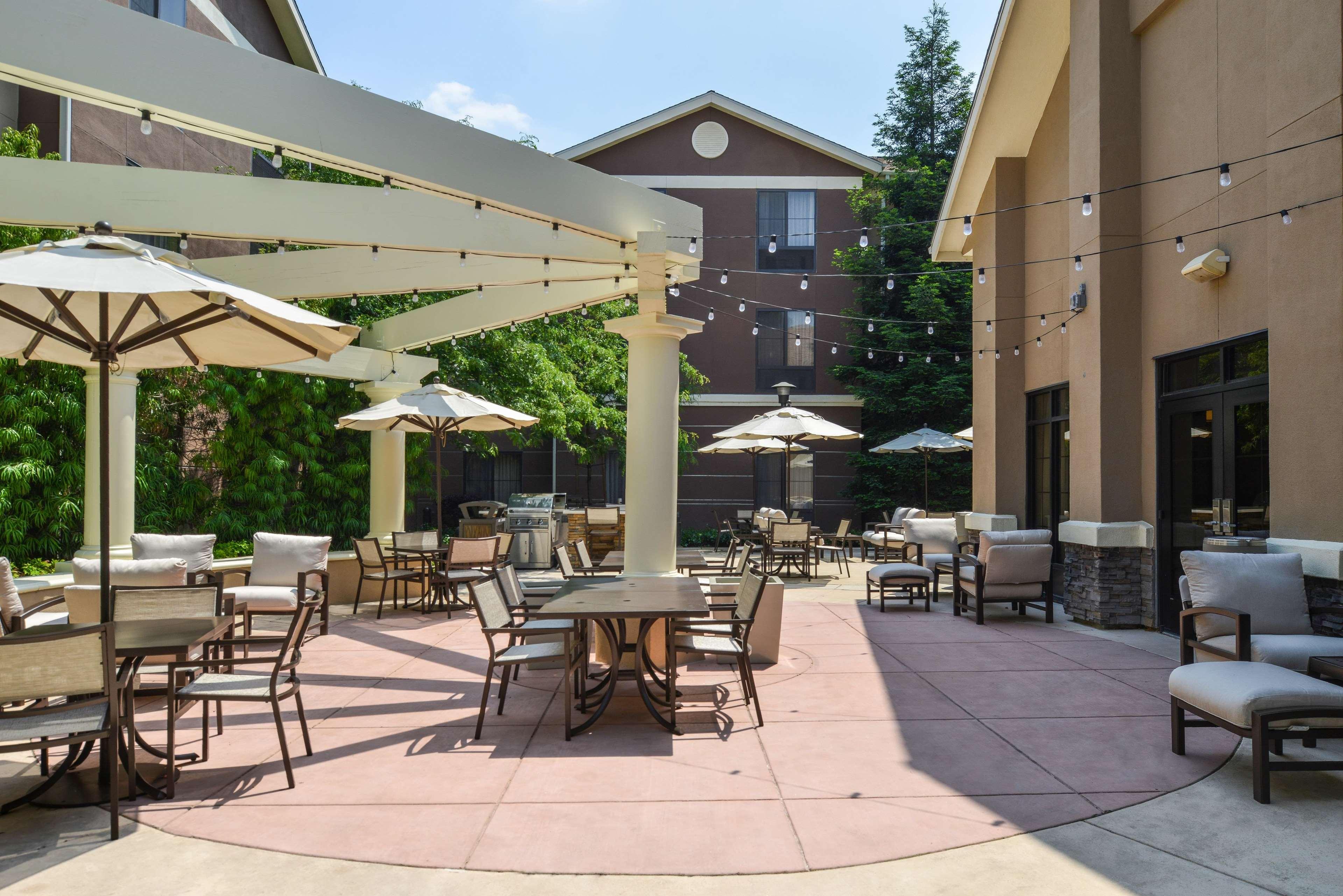 Homewood Suites By Hilton Fresno Dış mekan fotoğraf