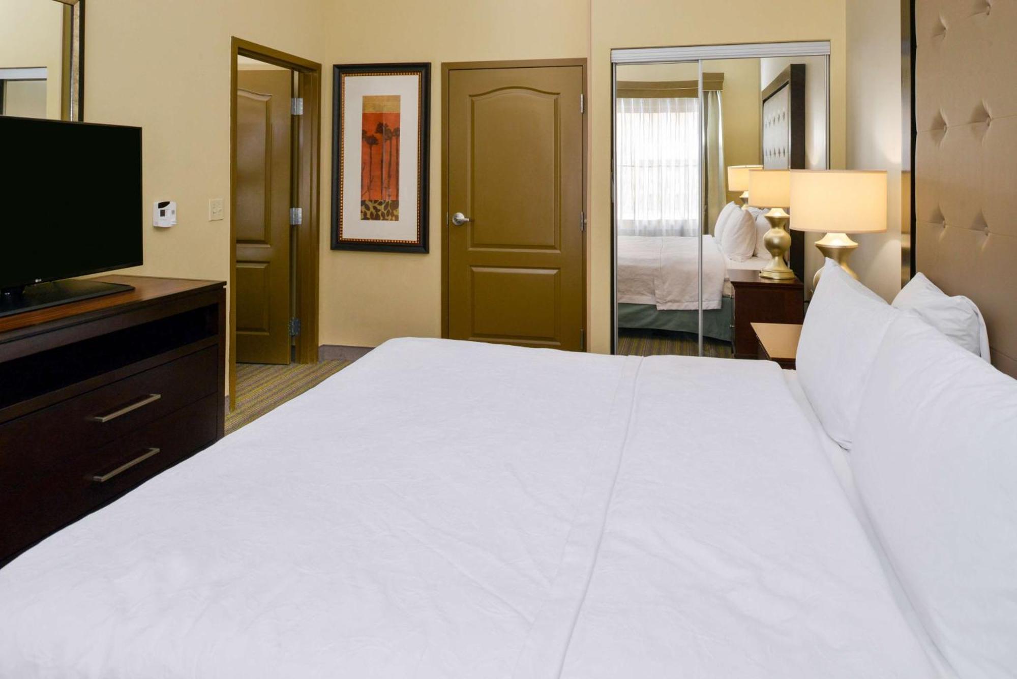 Homewood Suites By Hilton Fresno Dış mekan fotoğraf