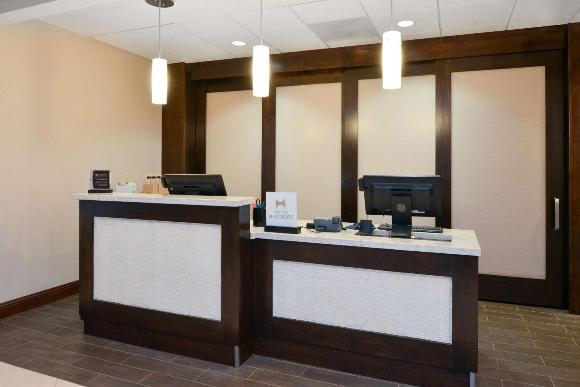 Homewood Suites By Hilton Fresno Dış mekan fotoğraf