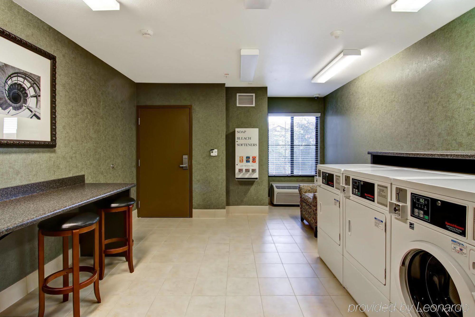 Homewood Suites By Hilton Fresno Dış mekan fotoğraf
